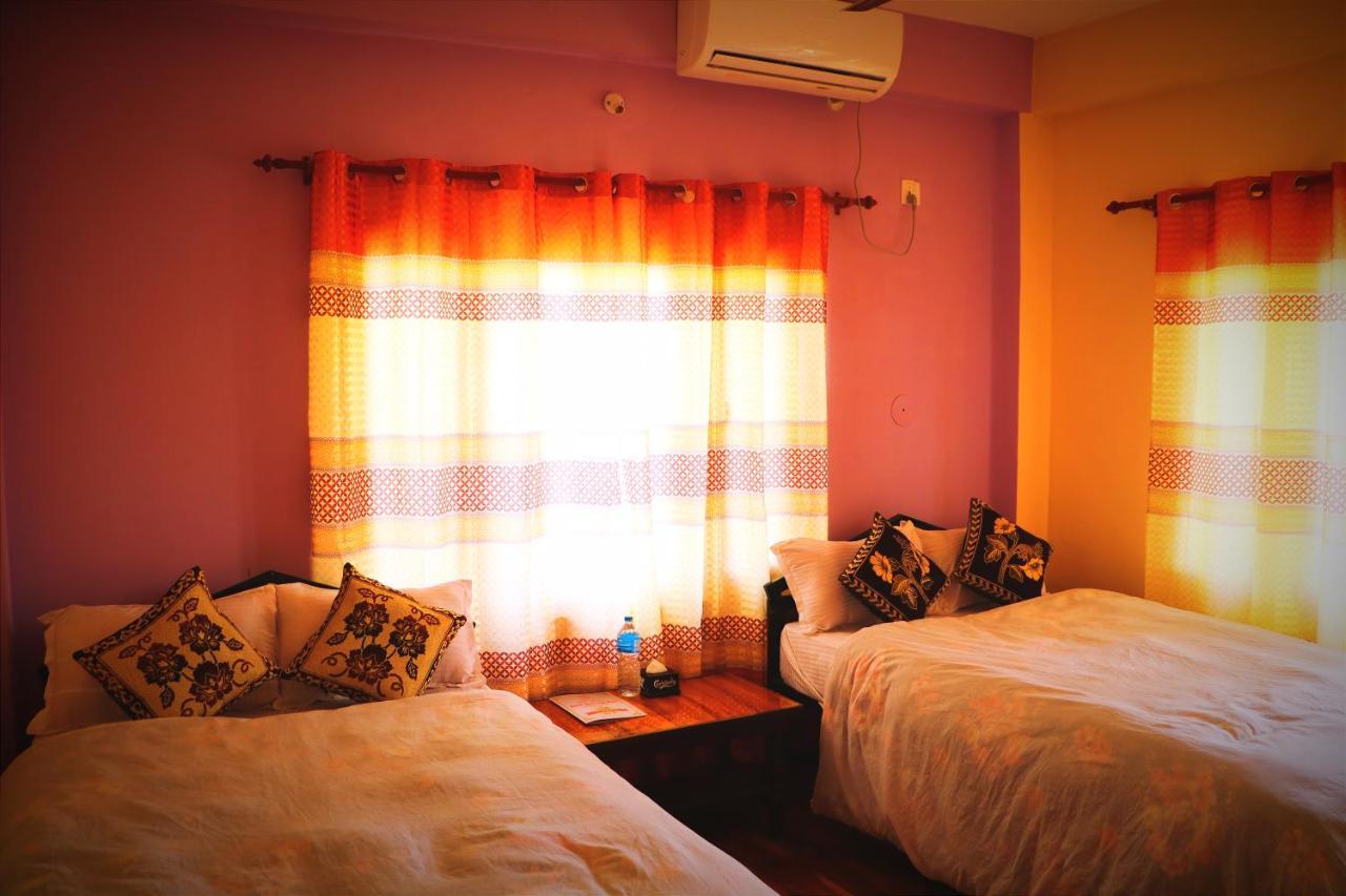 National Park Sauraha- Homely And Peaceful Location With Jungle Safari Arrangements *