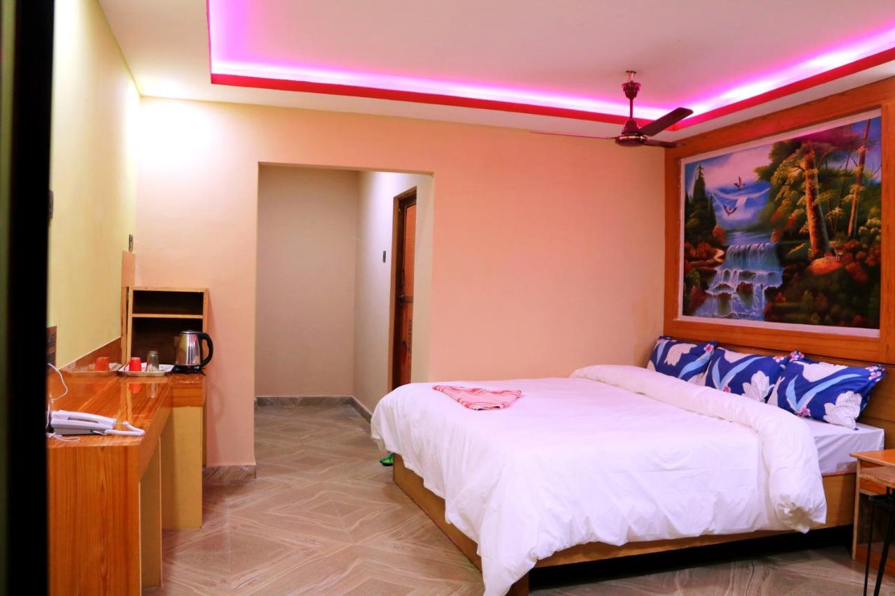 National Park Sauraha- Homely And Peaceful Location With Jungle Safari Arrangements