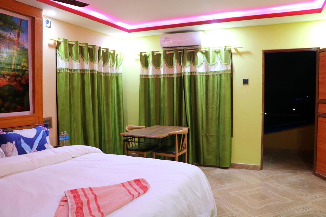 National Park Sauraha- Homely And Peaceful Location With Jungle Safari Arrangements