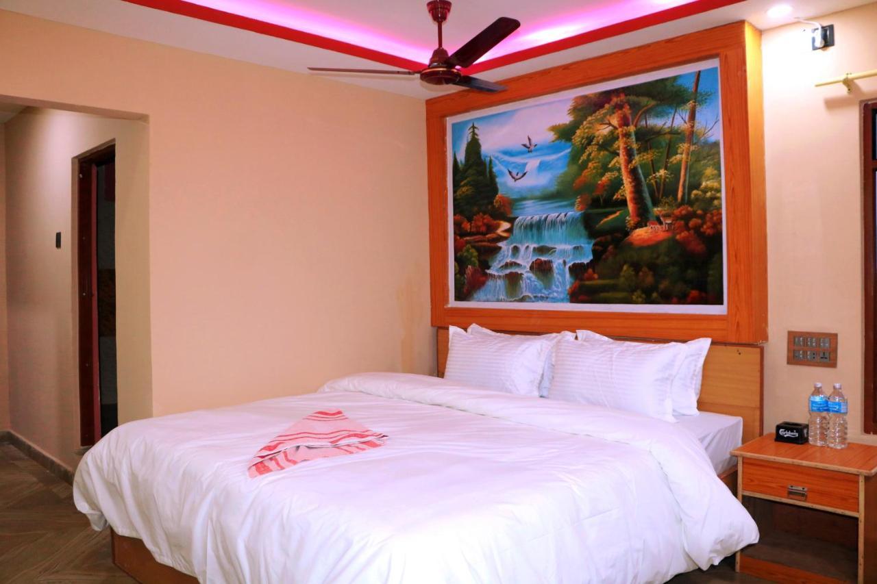 National Park Sauraha- Homely And Peaceful Location With Jungle Safari Arrangements
